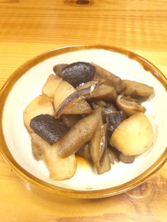地味ごはんLOVE♪かぶとごぼうの煮物-レシピのメイン写真