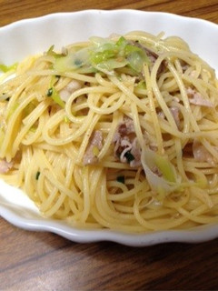ゴマドレ⁈ ネギが効いてる豚しゃぶパスタ-レシピのメイン写真