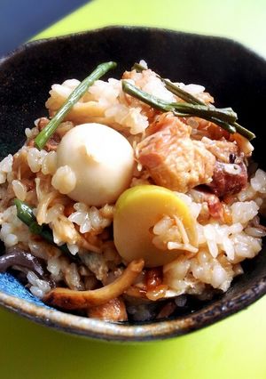 炊飯器で！なめたけと焼鳥缶の炊き込みご飯-レシピのメイン写真