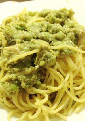 アサイー&アボカドヘルシークリームパスタ-レシピのメイン写真