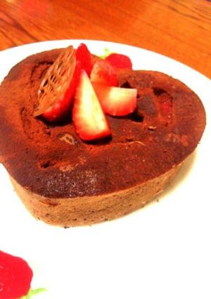 明治ミルクチョコ＊イチゴチョコケーキ-レシピのメイン写真