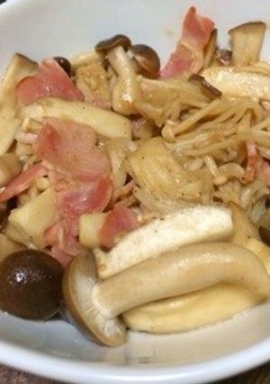 【簡単】きのことベーコンのバターソテー-レシピのメイン写真