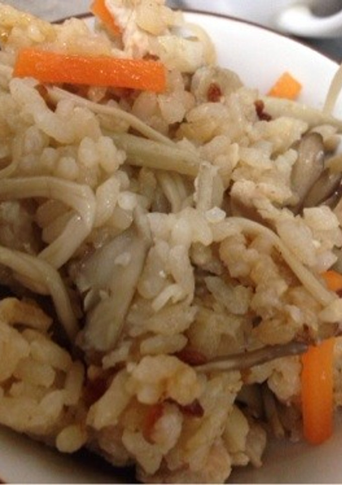 我が家の簡単炊き込みご飯-レシピのメイン写真