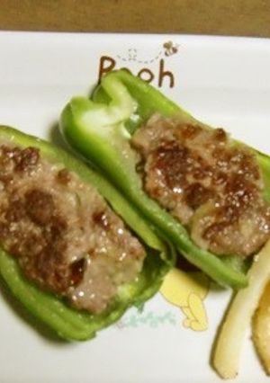黒はんぺん入りピーマン肉詰め-レシピのメイン写真