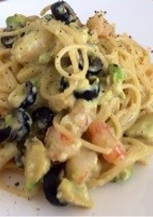 15分☆アボカドとエビのクリームパスタ-レシピのメイン写真