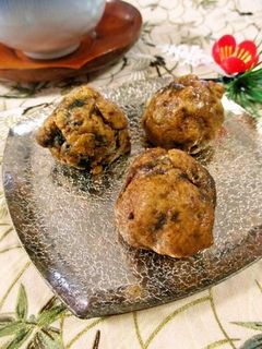 黒豆煮リメイク♡裏ワザで✿薄皮黒豆饅頭-レシピのメイン写真