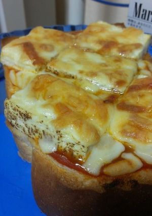 焼き豆腐チーズピザ醤油垂らしトースト♡-レシピのメイン写真