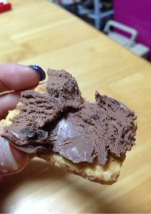 禁断の組み合わせ！チョコアイスパイ♡-レシピのメイン写真