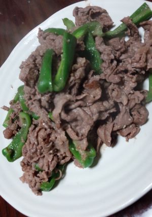 牛肉とピーマンのガーリック炒め-レシピのメイン写真