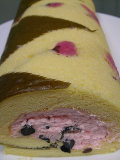 桜ロールケーキ-レシピのメイン写真
