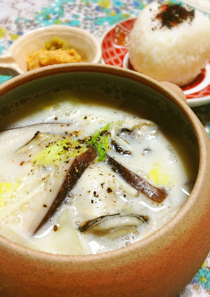 牡蠣と白菜・きのこの重ね煮豆乳スープ-レシピのメイン写真