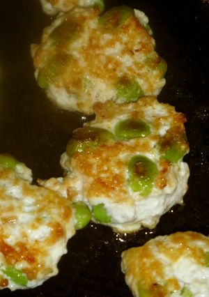 豆腐と鶏ミンチの落とし焼き(枝豆入り)-レシピのメイン写真