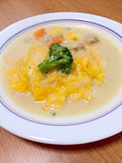 クリームシチューオムライス☆リメイク-レシピのメイン写真