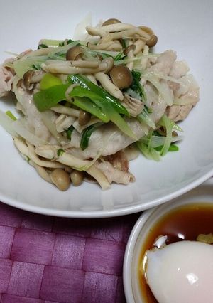 ☆10分レシピ豚肉の酒蒸し温玉ソース★-レシピのメイン写真