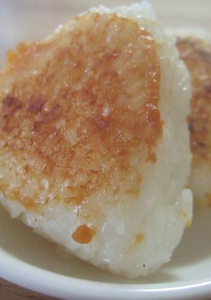 フライパンで簡単☆味噌焼きおにぎり-レシピのメイン写真