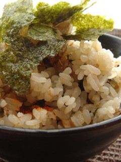 ごぼうとツナの韓流(?)炊き込みご飯-レシピのメイン写真