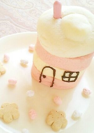 超簡単お菓子の家♪春のロールケーキハウス-レシピのメイン写真