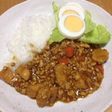たっぷり!鶏肉の満足なチキンカレー