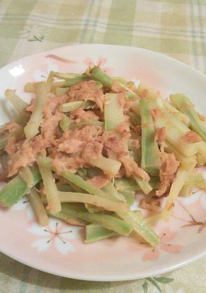 ブロッコリーの茎とツナのマヨ醤油炒め-レシピのメイン写真