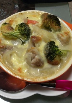 余ったシチューと冷たいご飯で簡単ドリア-レシピのメイン写真