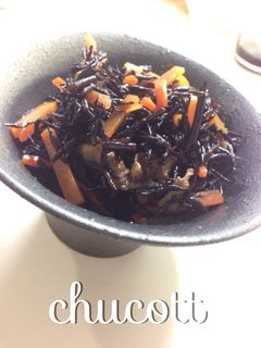 お弁当のおかずにも♡ひじきの煮物-レシピのメイン写真