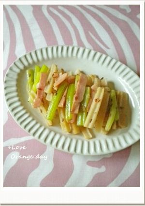 蓮根とセロリのエスニックきんぴら-レシピのメイン写真