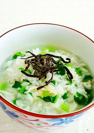 お粥でほっこり☆大根の葉とじゃこ入り♪-レシピのメイン写真