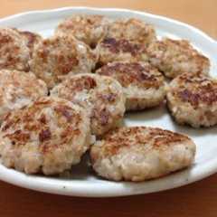 手ごね鶏ももハンバーグ-レシピのメイン写真