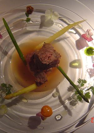 今日は豪華に！牛フィレ肉のアラ・ナージュ-レシピのメイン写真