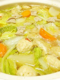 肉だんごとモツのみそ鍋-レシピのメイン写真