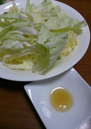 キャベツと胡麻油だけ。-レシピのメイン写真