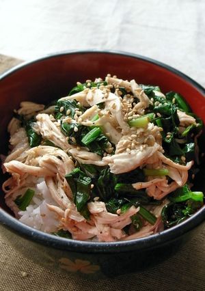 ヘルシー♪鶏むね肉とほうれん草のどんぶり-レシピのメイン写真