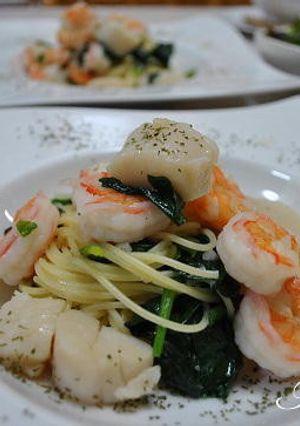 海老と帆立とほうれん草のパスタ-レシピのメイン写真