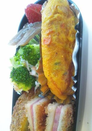 春色♪野菜たっぷりのオムレツお弁当にも！-レシピのメイン写真