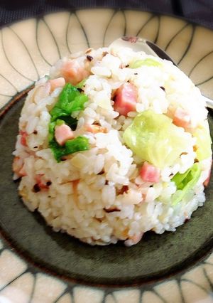 味覇で♡しゃきしゃきレタス炒飯-レシピのメイン写真