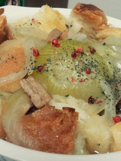 パンがじゅわ~なオニオンスープ-レシピのメイン写真