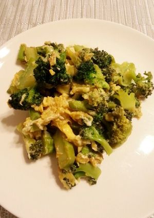 ブロッコリーと玉子の中華炒め-レシピのメイン写真