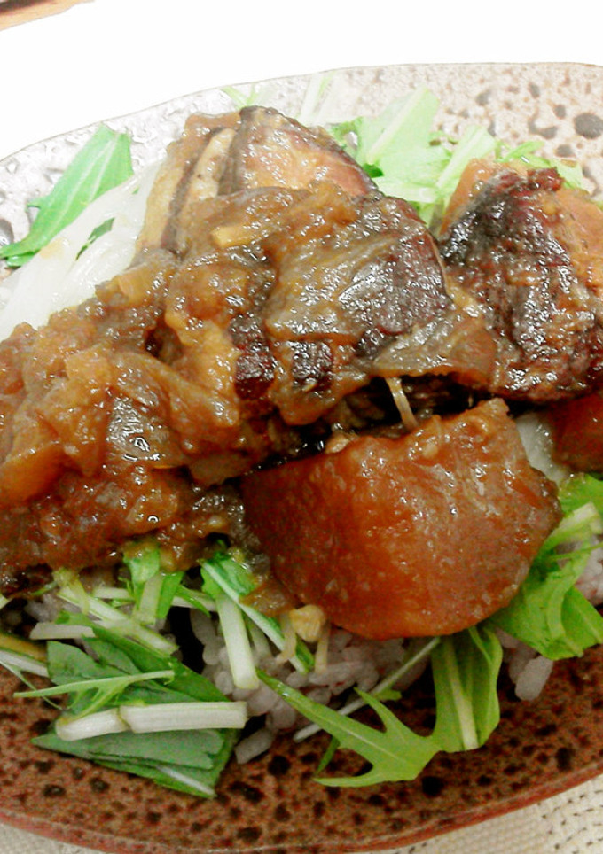 玉ねぎたっぷり、豚の角煮-レシピのメイン写真