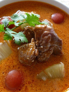 辛ウマです!ヤギ肉のレッドカレー-レシピのメイン写真