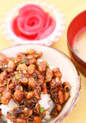 八丁味噌の納豆ごはん（5分で朝ご飯）。-レシピのメイン写真