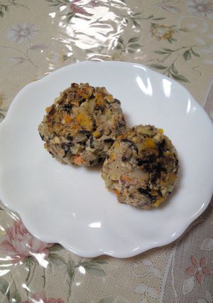 離乳食後期☆カルシウムたっぷり根菜バーグ-レシピのメイン写真