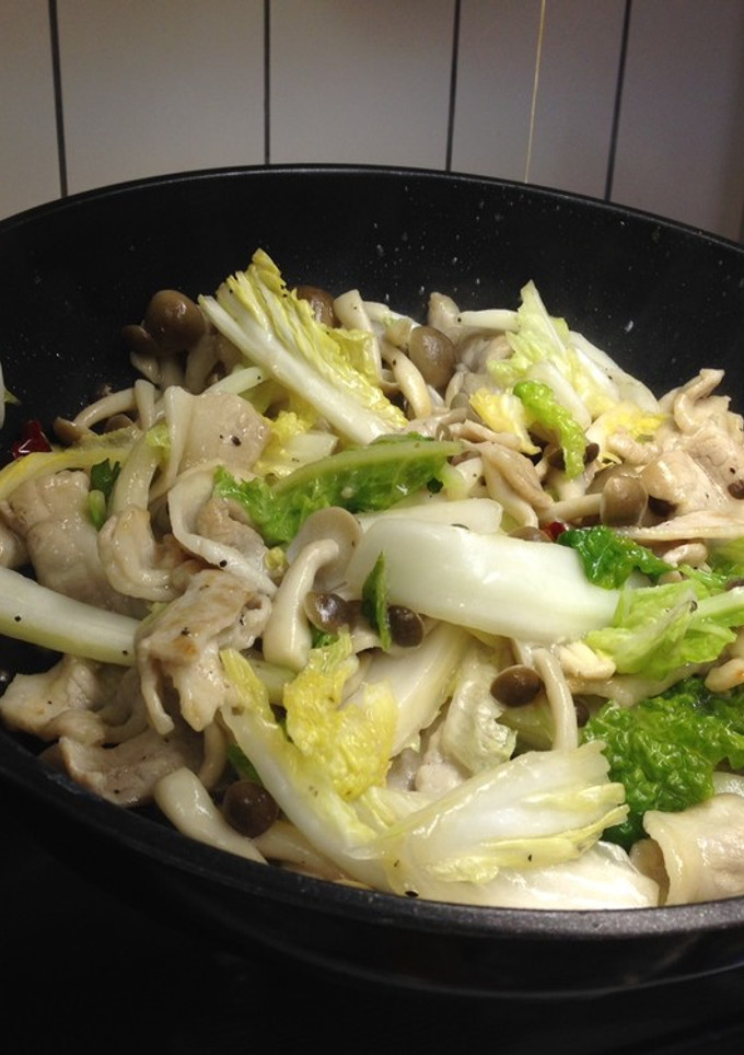 塩もみ白菜と豚肉の炒め物-レシピのメイン写真