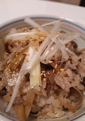 ごぼうと牛肉のまぜごはん-レシピのメイン写真