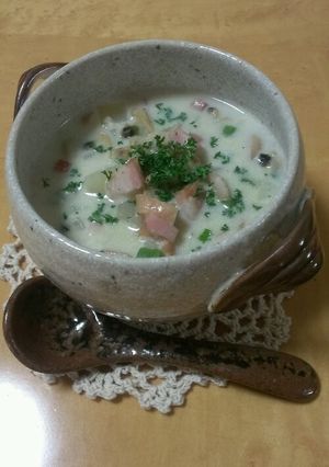 体が暖まる野菜たっぷりクラムチャウダー-レシピのメイン写真