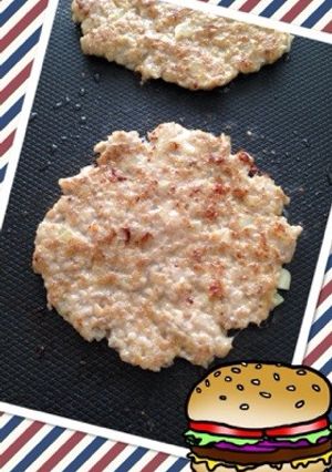 ハンバーガー用＊薄いパテの作り方-レシピのメイン写真