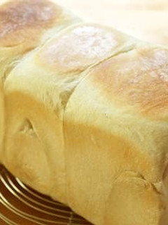 我が家の角食パン-レシピのメイン写真