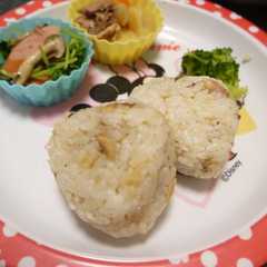 รูปของ すぐ出来♪大好き♡サバの味噌煮おにぎり♡