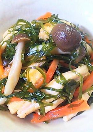 おかず感たっぷりの切り昆布と鶏肉の煮物-レシピのメイン写真