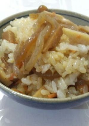 しょうゆバターの炊込みごはん-レシピのメイン写真