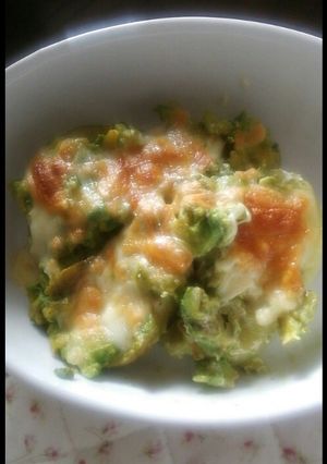 超簡単♪アボカドのチーズ焼き-レシピのメイン写真